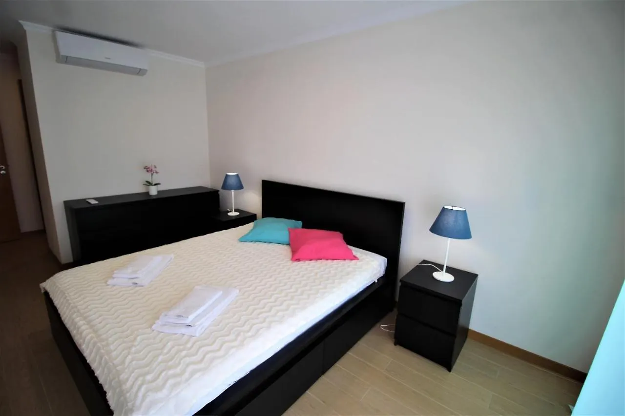 T2 Rocha Prime Sea View Penthouse Apartment Portimao Portugal