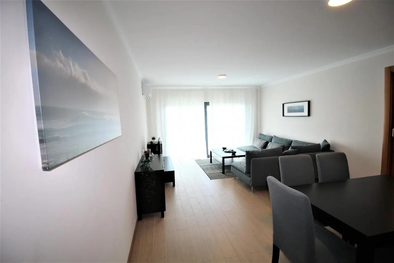 T2 Rocha Prime Sea View Penthouse Apartment Portimao 0*,  Portugal