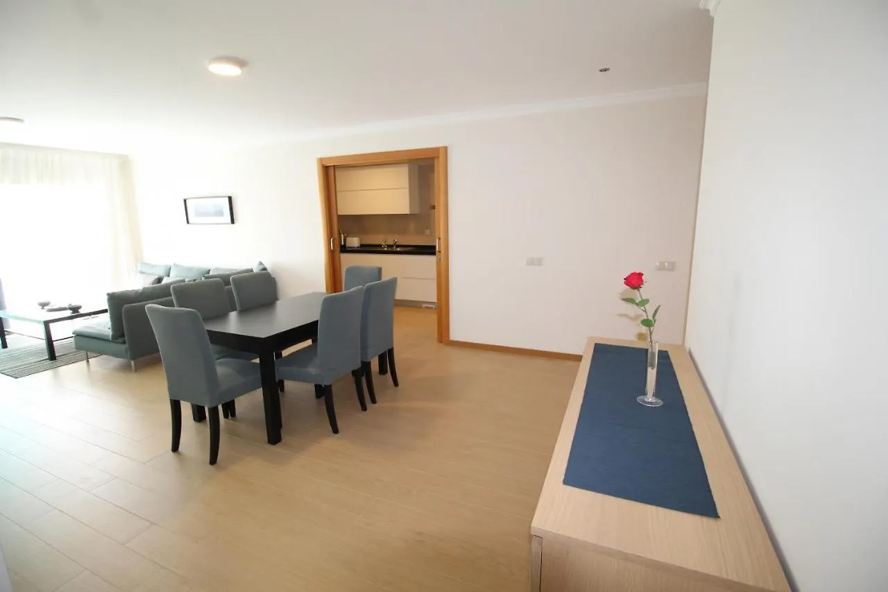 T2 Rocha Prime Sea View Penthouse Apartment Portimao 0*,