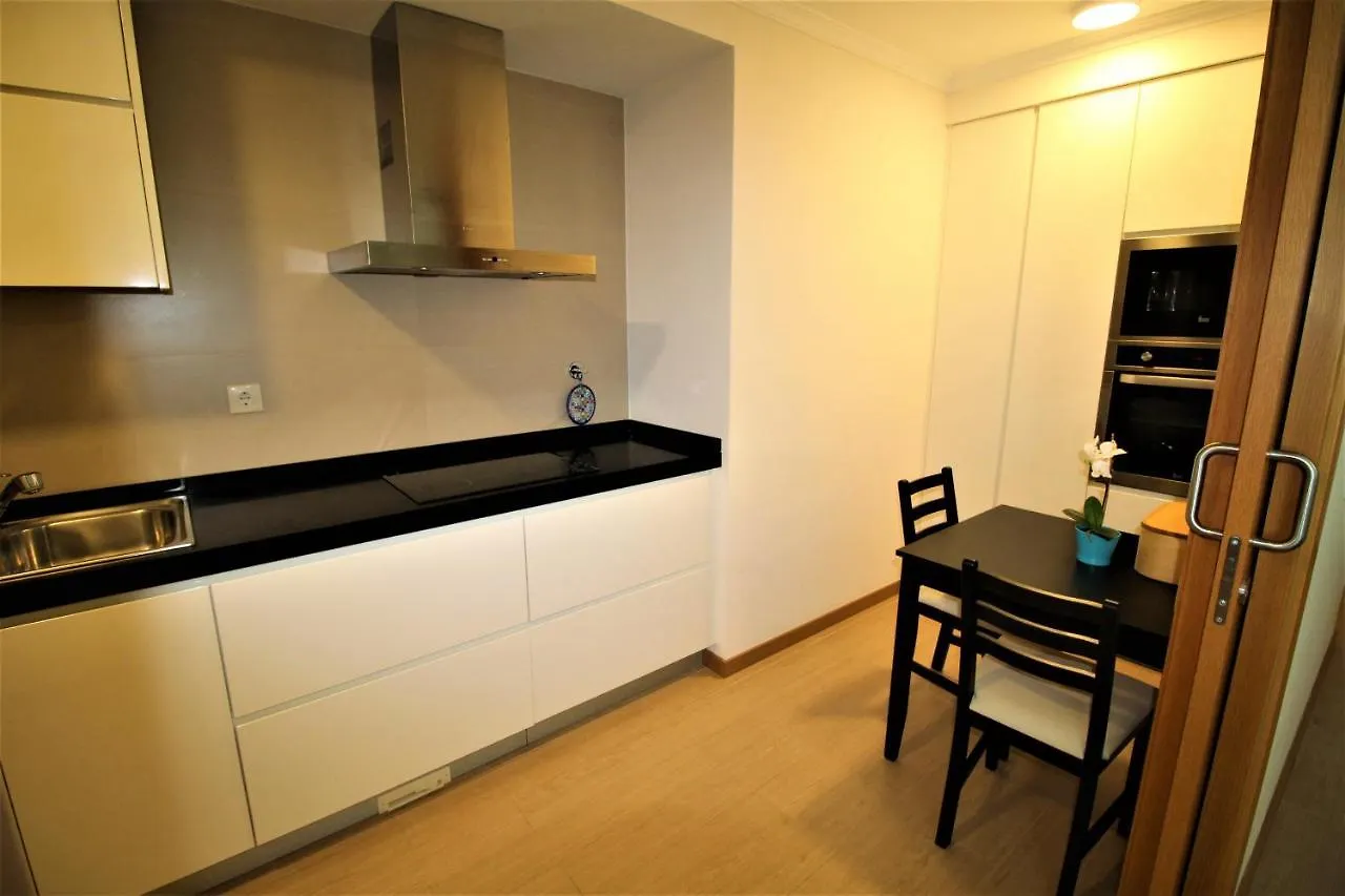 T2 Rocha Prime Sea View Penthouse Apartment Portimao