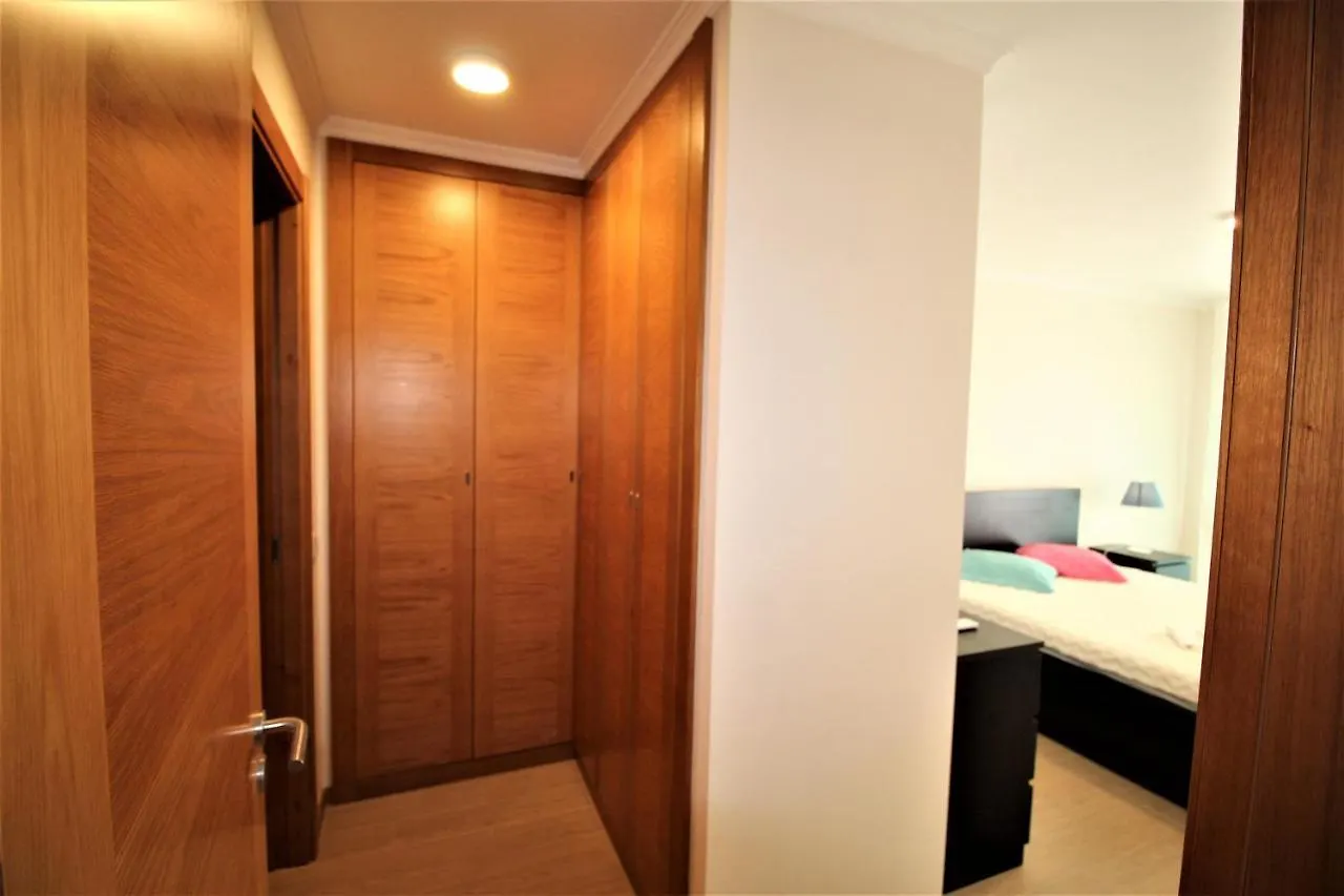 T2 Rocha Prime Sea View Penthouse Apartment Portimao 0*,  Portugal